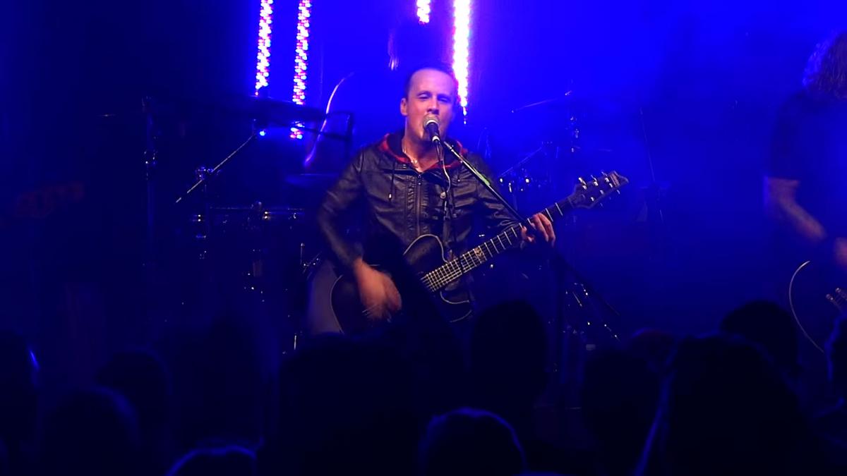 These Four Walls - Passenger Live